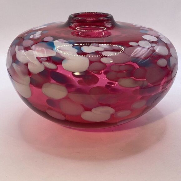 Vintage Douglas Becker Signed Cranberry Art Glass Vase Coin Dot Pattern - Picture 4 of 15
